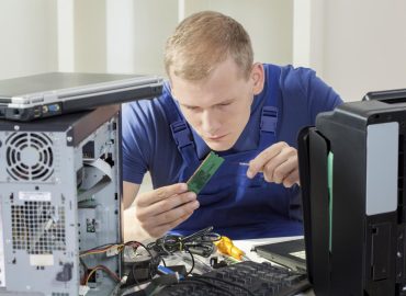 5 Tips for Choosing the Right Computer Repair Service